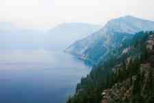 Redmond: lake, mountain, fog